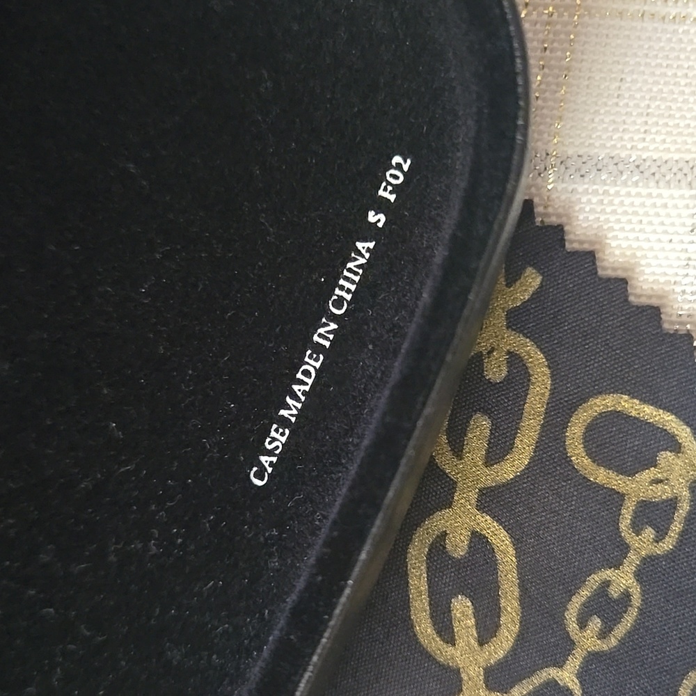 Juicy Couture Black Label Glasses Case - Picture 7 of 14